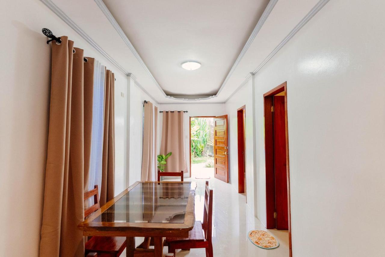 Kawayan Hostel Генерал-Луна Экстерьер фото